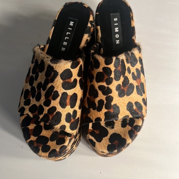 - Simon Miller, 100 mm Blackout Ponyskin Platforms NWOT - Picture 4 of 9